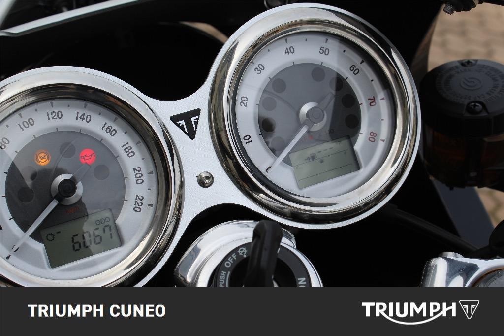 TRIUMPH Thruxton 1200 RS