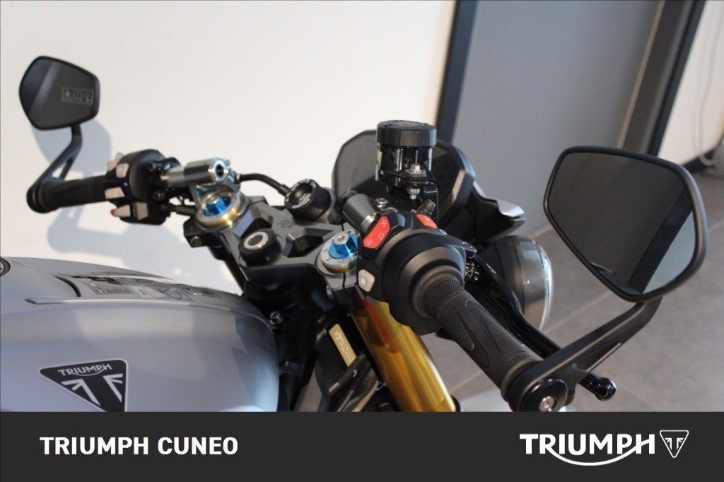 TRIUMPH Street Triple 765 RX
