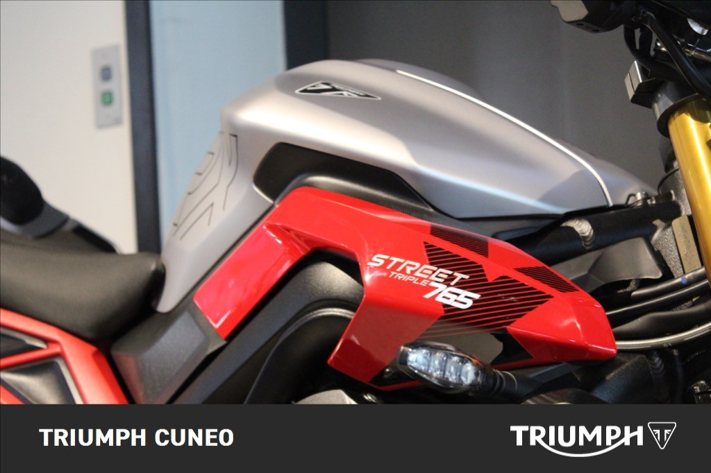TRIUMPH Street Triple 765 RX