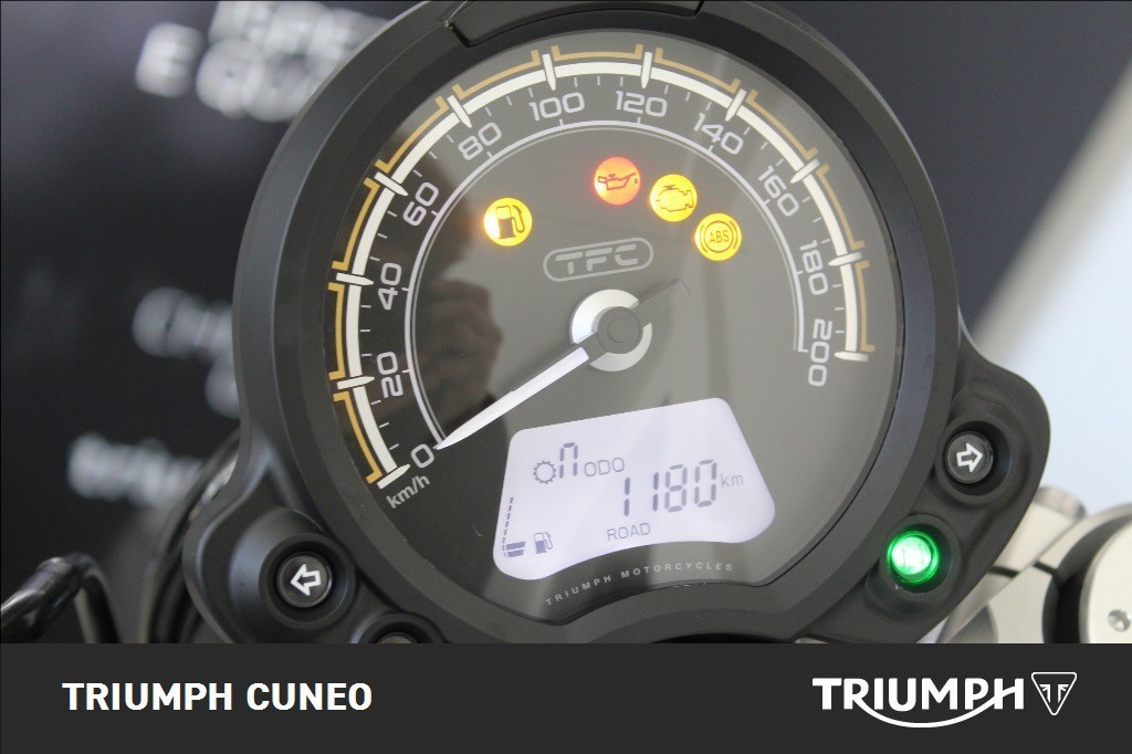 TRIUMPH Bonneville 1200 Bobber TFC