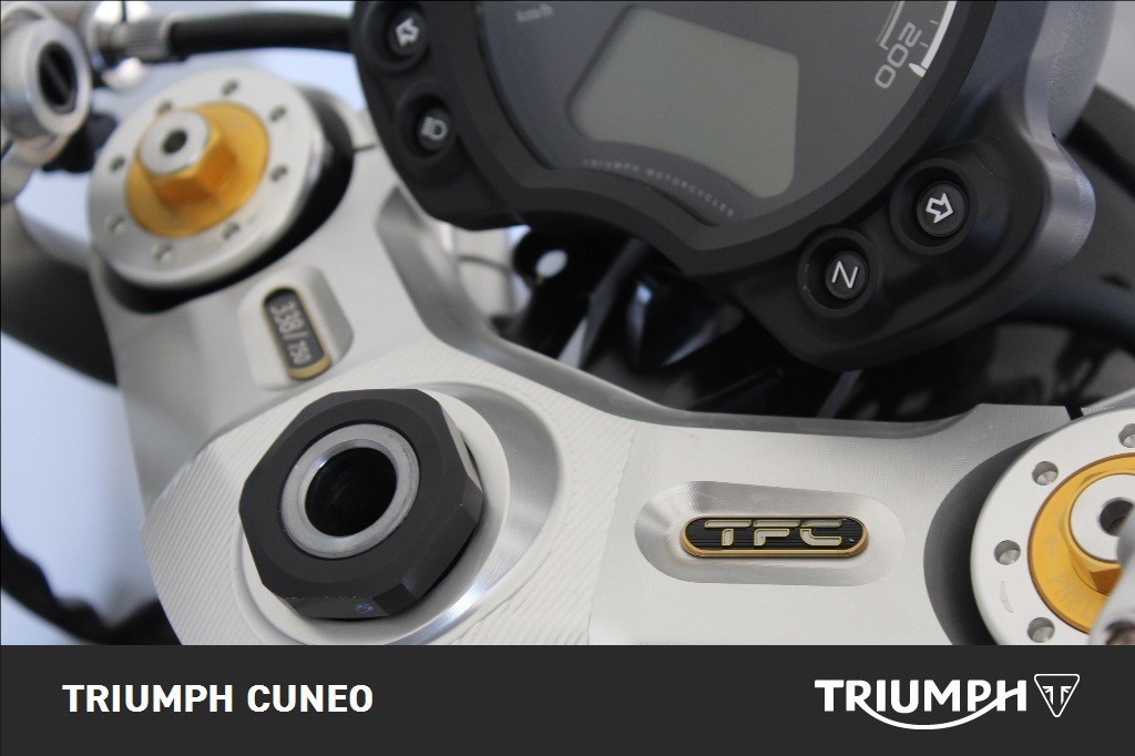 TRIUMPH Bonneville 1200 Bobber TFC