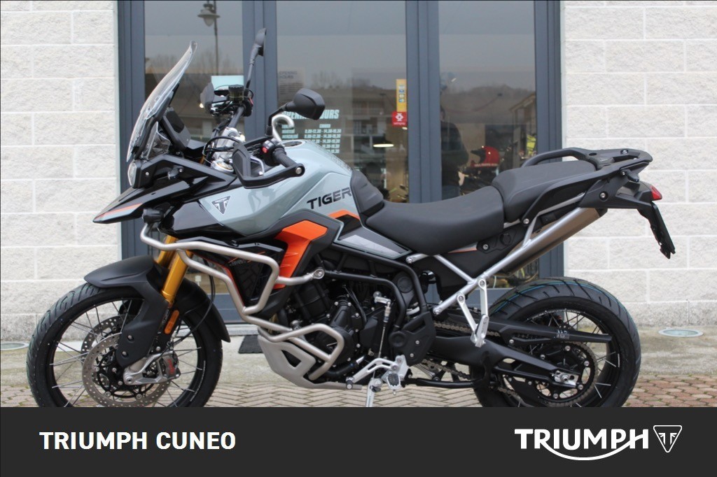 TRIUMPH Tiger 900 Desert Edition