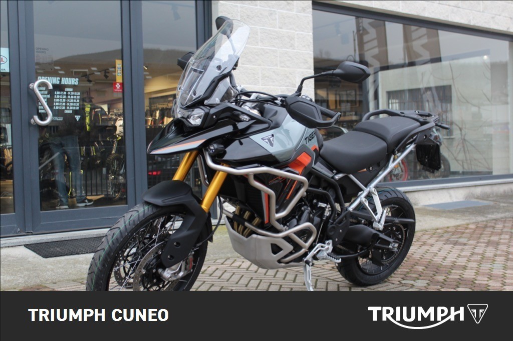 TRIUMPH Tiger 900 Desert Edition