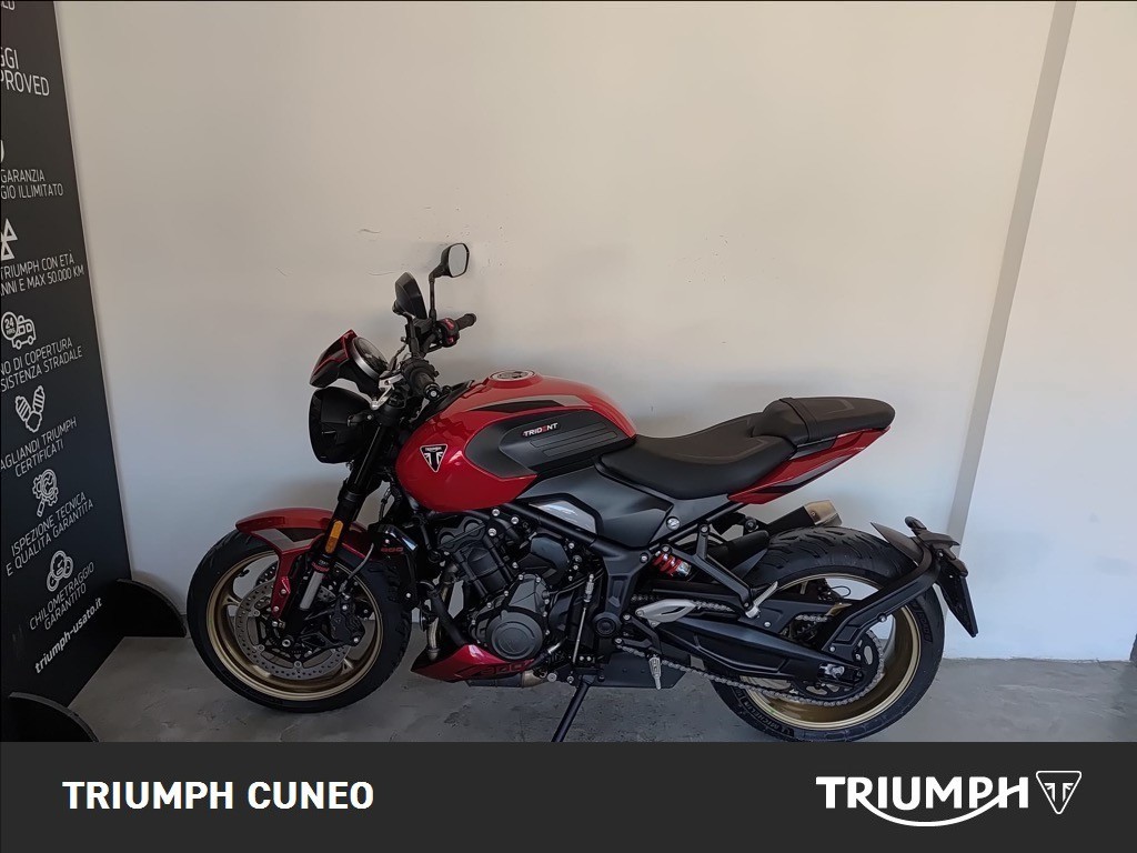 TRIUMPH Trident 800 Carnival Red Abs