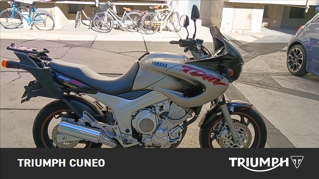 YAMAHA TDM 850 