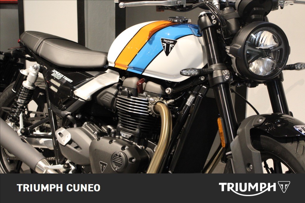 TRIUMPH Speed Twin 900 Pure White/Blue/Orange Abs