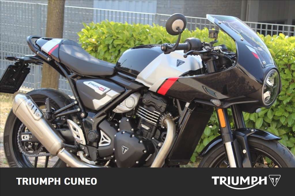 TRIUMPH Thruxton 400 Phantom Black / Aluminium Silver Abs