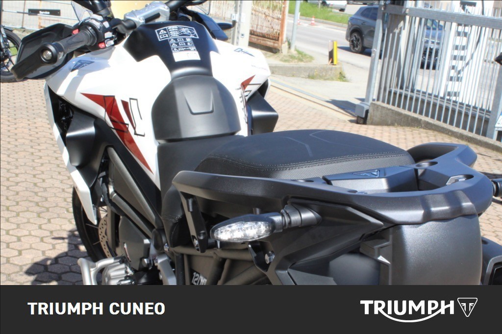 TRIUMPH Tiger 1200 Desert Edition